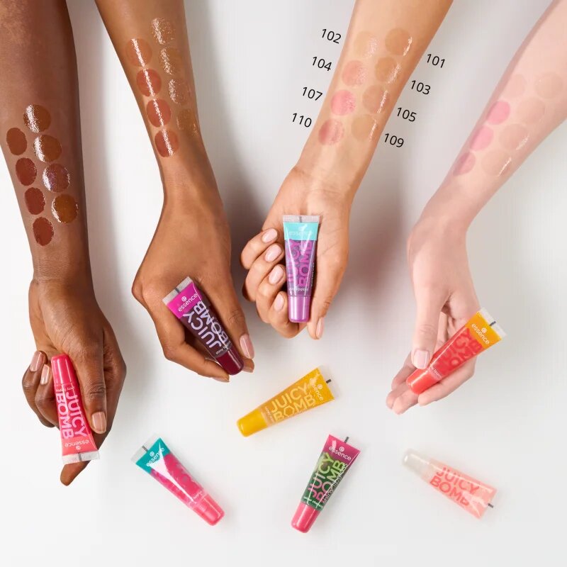 Essence Juicy Bomb блясък за устни цвят 110 Crushed Berry 10 мл.