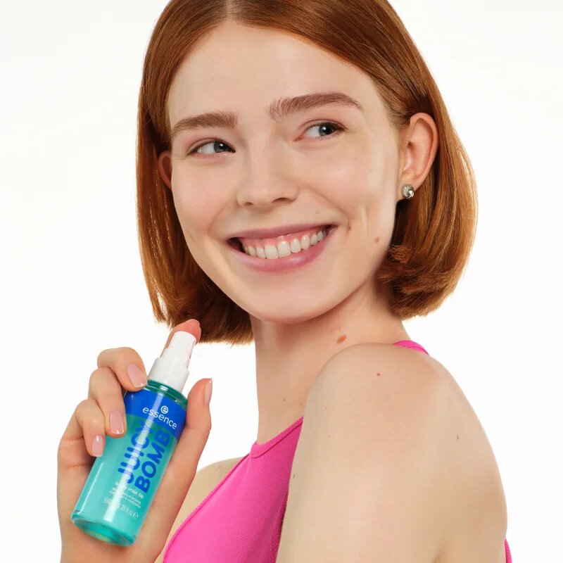 Essence Juicy Bomb мъгла за тяло аромати 06 Moody Musk 100 мл.