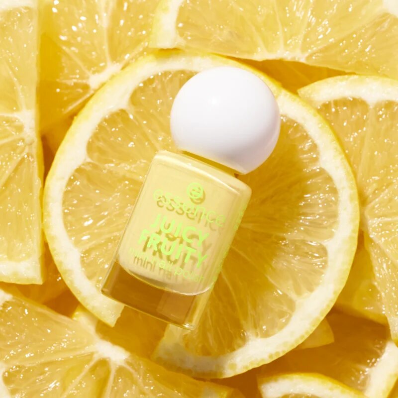 Essence JUICY FRUITY лак за нокти мини цвят 15 5 мл.