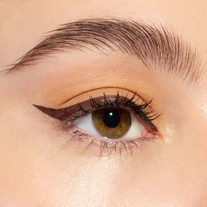 Essence Lash PRINCESS течни очни линии цвят Brown 3 мл.