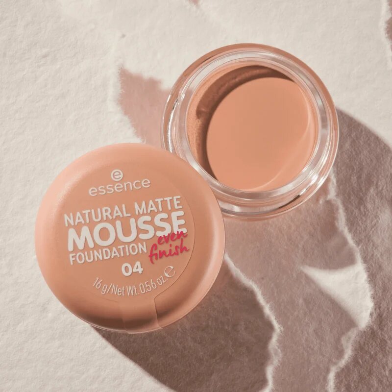 Essence NATURAL MATTE MOUSSE грим -пяна цвят 04 16 гр.