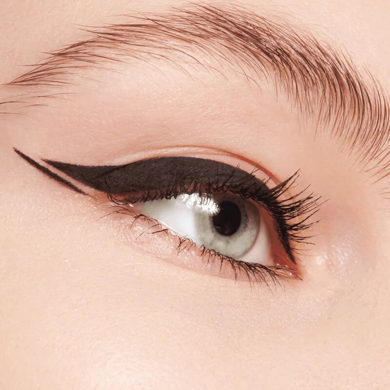 Essence STAY & PLAY очна линия цвят 01 Black 5 гр.