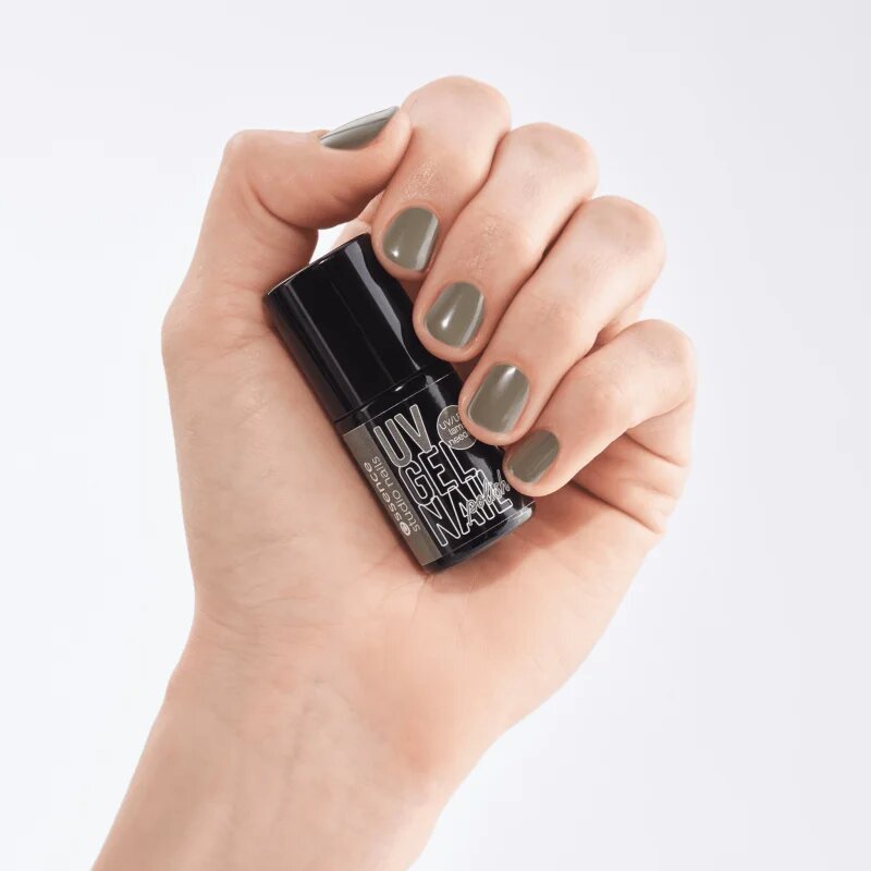 Essence studio nails UV GEL NAIL гел лак за нокти с използване на UV/LED лампа цвят 09 Cargo Couture 5 мл.