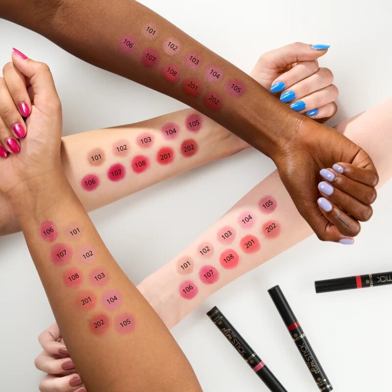 Essence The slim STICK дълготрайно червило цвят 108 Nice Spice 17 мл.