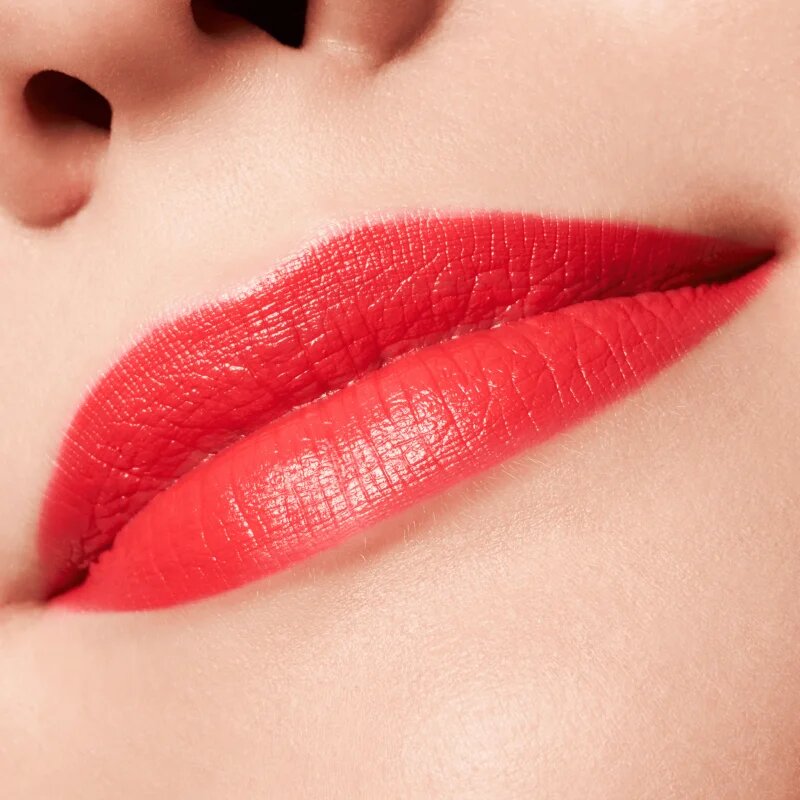 Essence The slim STICK дълготрайно червило цвят 108 Nice Spice 17 мл.
