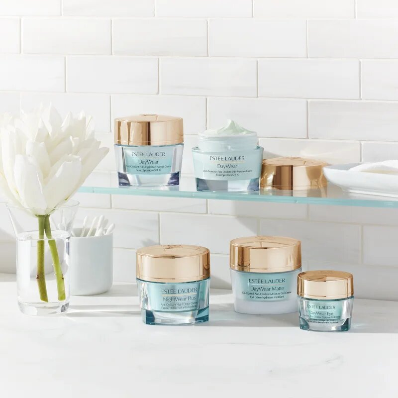 Estée Lauder DayWear Multi-Protection Anti-Oxidant 24H-Moisture Creme дневен предпазващ крем за суха кожа SPF 15 50 мл.
