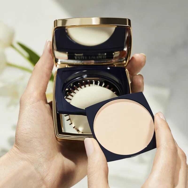 Estée Lauder Double Wear Stay-in-Place Matte Powder Foundation Грим на прах SPF 10 цвят 2C1 Pure Beige 11 гр.