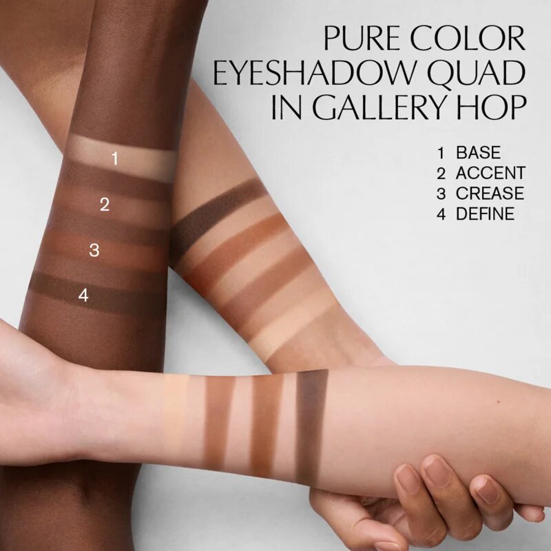 Estée Lauder Pure Color The Essential Eyeshadow Quad палитра сенки за очи с апликатор цвят Gallery Hop 4 гр.