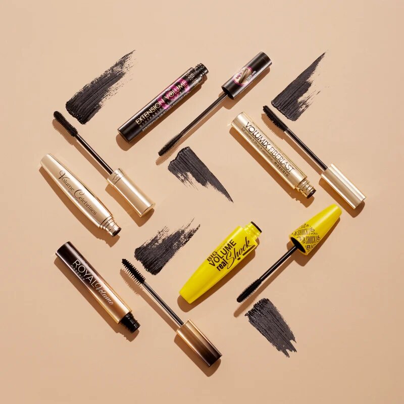 Eveline Cosmetics Volume Celebrities спирала за обем цвят Deep Black 9 мл.
