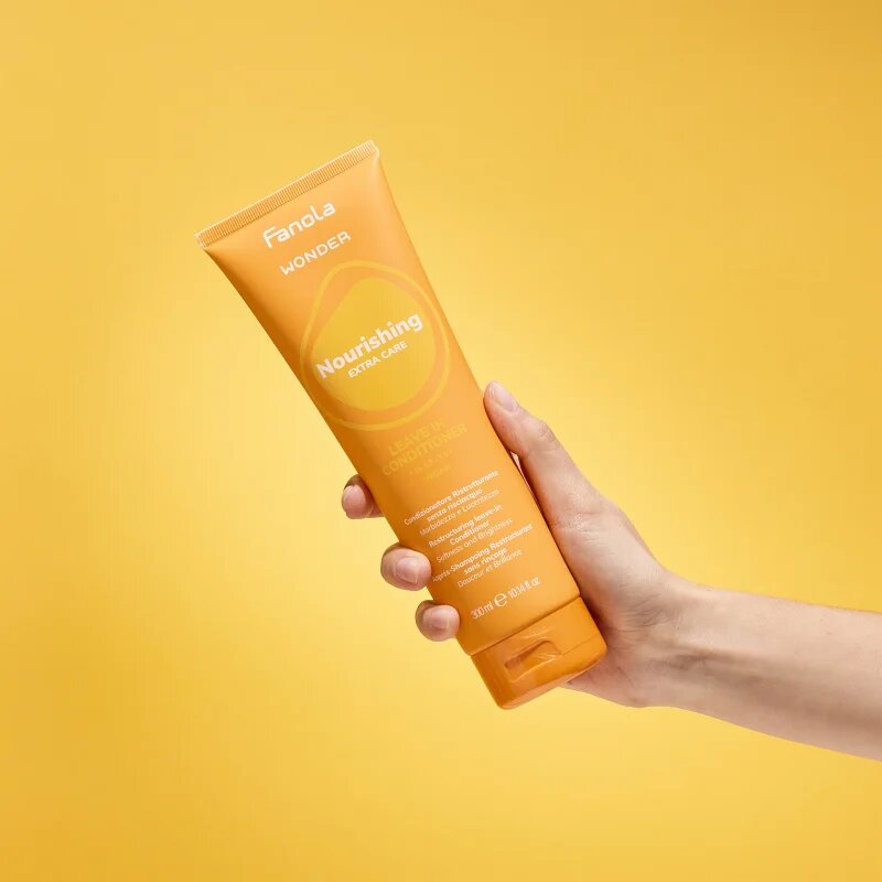 Fanola Wonder Nourishing Conditioner балсам без отмиване за подхранване и блясък 300 мл.
