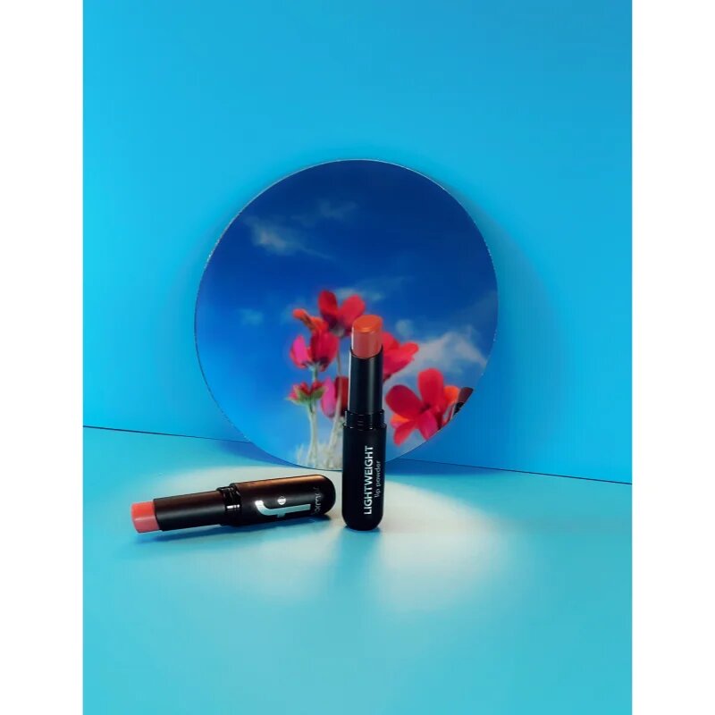 flormar Lightweight Lip Powder Lipstick дълготрайно червило с матиращ ефект цвят 008 Lucky Me 3 гр.