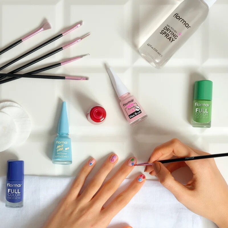 flormar Nail Art Styling Brush четка за декорация на нокти 1 бр.