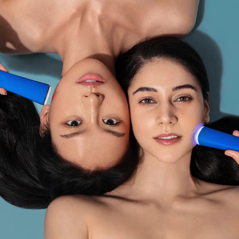 FOREO ESPADA™ 2 писалка със синя светлина за успокояване признаците на акне Cobalt Blue 1 бр.