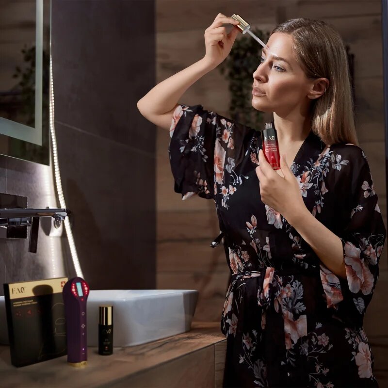 FOREO FAQ™ Red Light Peptide Serum серум за лице за увеличаване на ефекта от LED терапия с пептиди 30 мл.