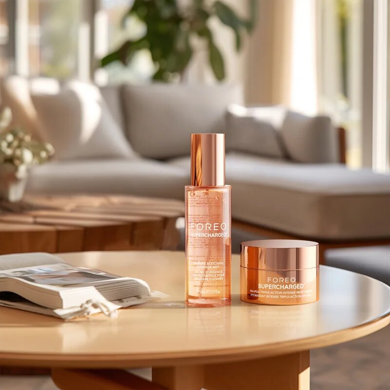 FOREO SUPERCHARGED Barrier Restoring Essence Mist етерична мъгла за лице възстановяващ кожната бариера 110 мл.