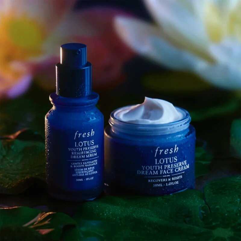 fresh Lotus Youth Preserve Resurfacing Dream Serum нощен серум s AHA 30 мл.