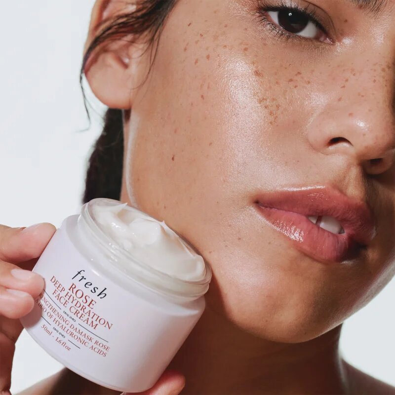fresh Rose Deep Hydration Face Cream хидратиращ крем за лице с хиалуронова киселина 100 мл.