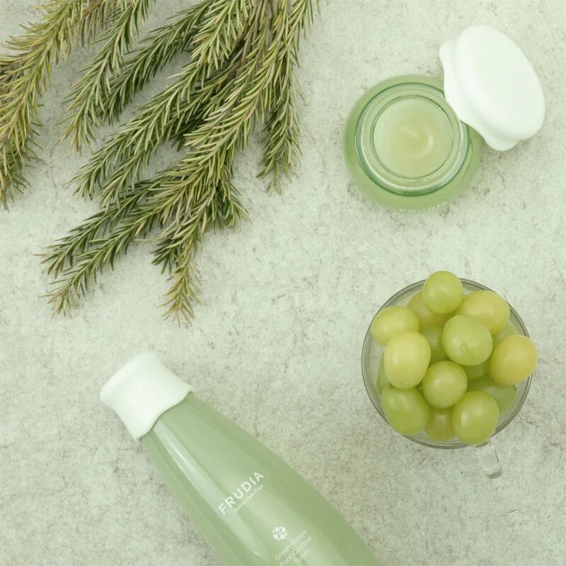 Frudia Green Grape хидратиращ гел крем за стягане на порите 10 гр.