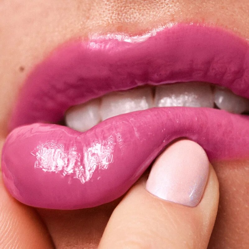Gabriella Salvete Glosstitude Peptide Lip Gloss хидратиращ блясък за устни цвят 05 Pink Statement 10 мл.