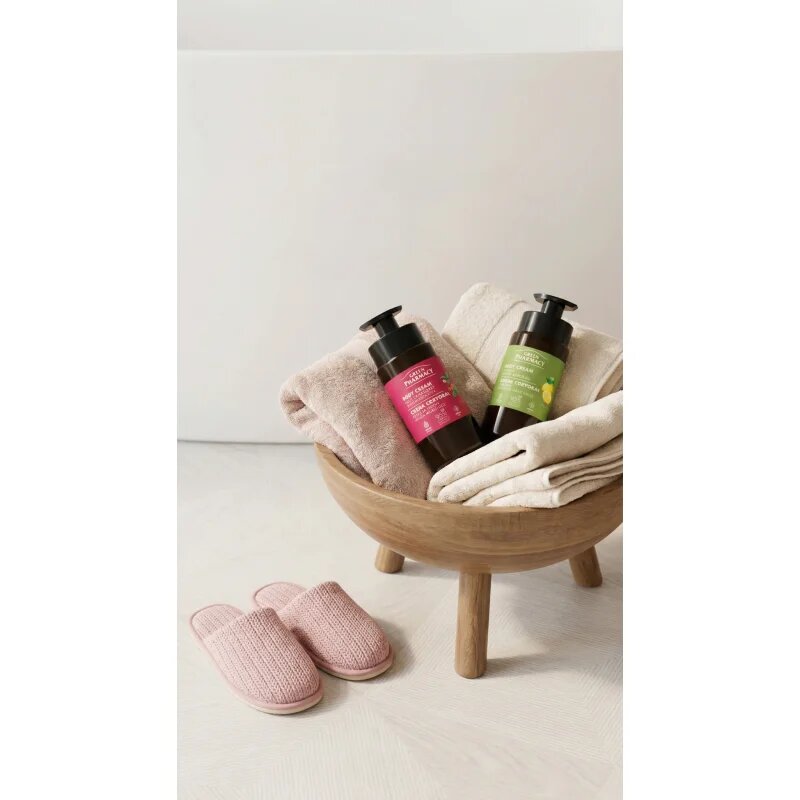 Green Pharmacy Wild Strawberry & Moroccan Mint Oil крем за тяло 739 мл.