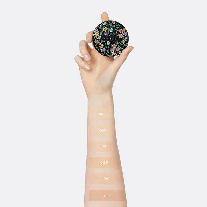 Gucci Beauty Eternité de Beauté дълготраен грим в гъбичка SPF 35 цвят 05 14 гр.