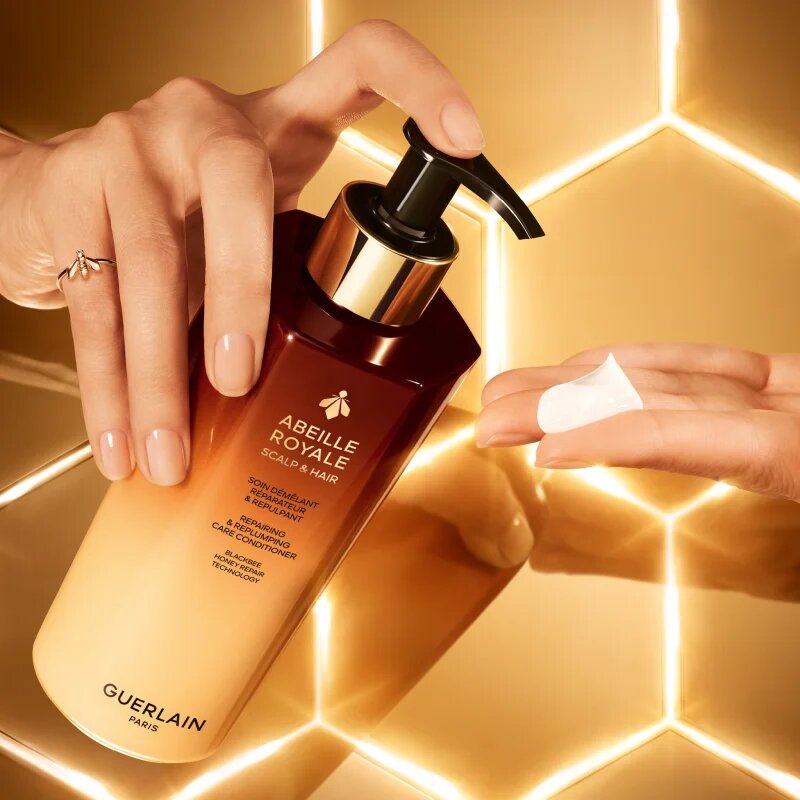 Guerlain Abeille Royale Repairing & Replumping Care Conditioner подсилващ и възстановяващ балсам 290 мл.