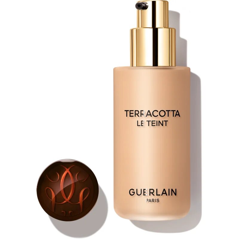 Guerlain Terracotta Le Teint течен фон дьо тен за естествен вид цвят 3W Warm 35 мл.
