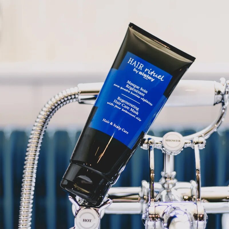 Hair Rituel by Sisley Regenerating Hair Care Mask регенерираща маска за увредена коса 200 мл.