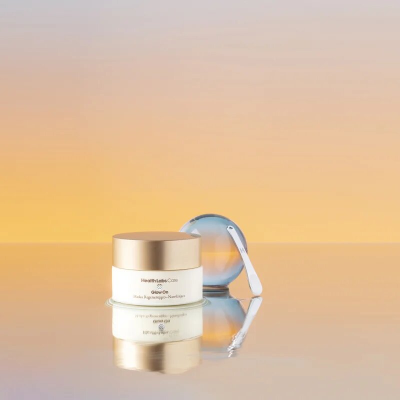 Health Labs Care Glow On Regenerating and Moisturising Mask регенерираща и хидратираща маска 50 мл.