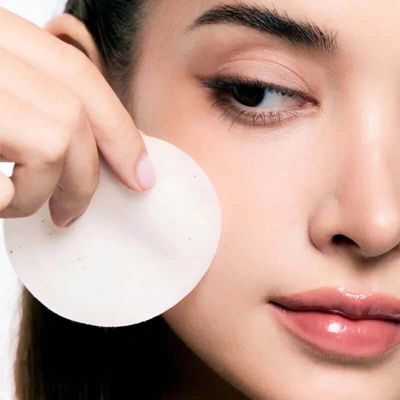 House of Hur Brightening Skin Prep Essence Pad тонизиращи възглавнички да уеднакви цвета на кожата 140 мл.