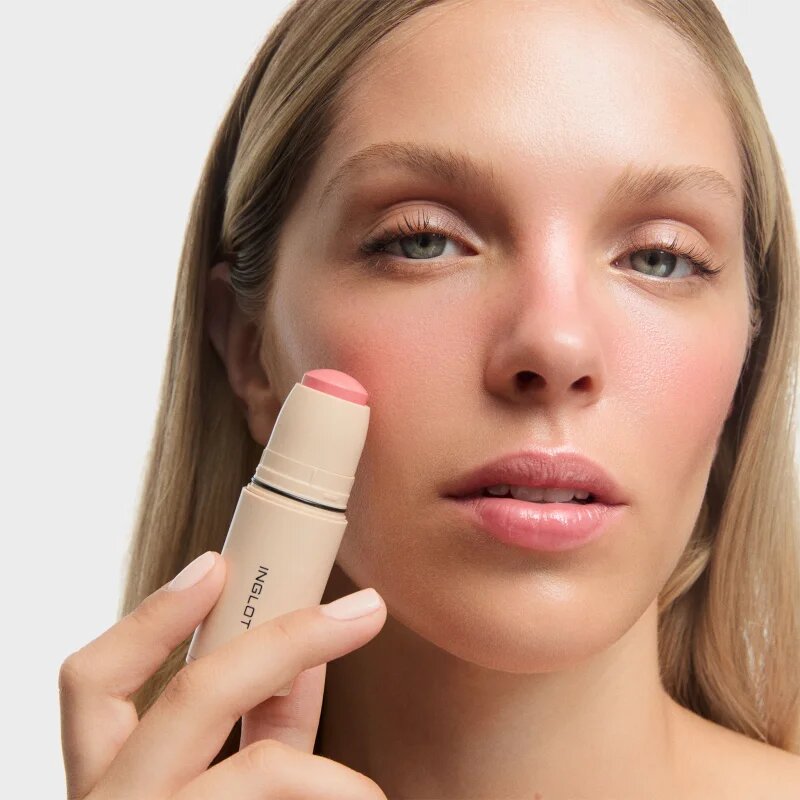 Inglot Cream Stick Blush кремообразен руж в стик цвят Delicate Coral 210 6.2 гр.