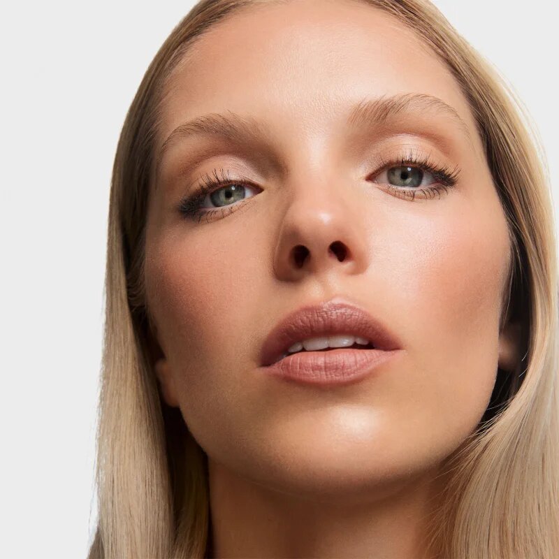 Inglot Cream Stick Highlighter кремообразен озарител в стик цвят Delicate Glow 310 6.2 гр.