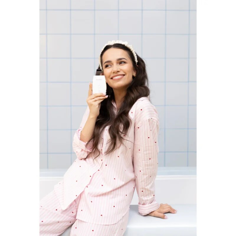 innoGIO GIOperfect GIO-730 with EMS Therapy ултразвуков уред за почистване на лице 1 бр.
