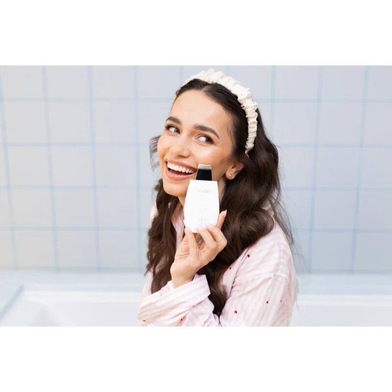 innoGIO GIOperfect GIO-730 with EMS Therapy ултразвуков уред за почистване на лице 1 бр.