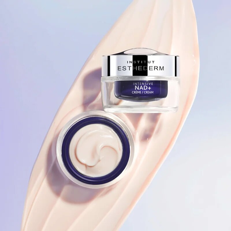 Institut Esthederm Intensive NAD+ озаряващ крем за уморена кожа 50 мл.