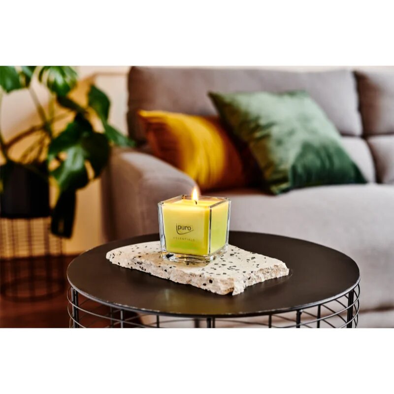 ipuro Essentials Lime Light ароматна свещ 125 гр.