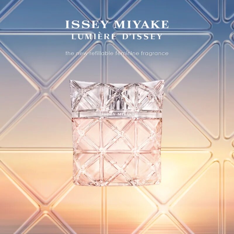 Issey Miyake Lumière D'issey парфюмна вода за жени 30 мл.