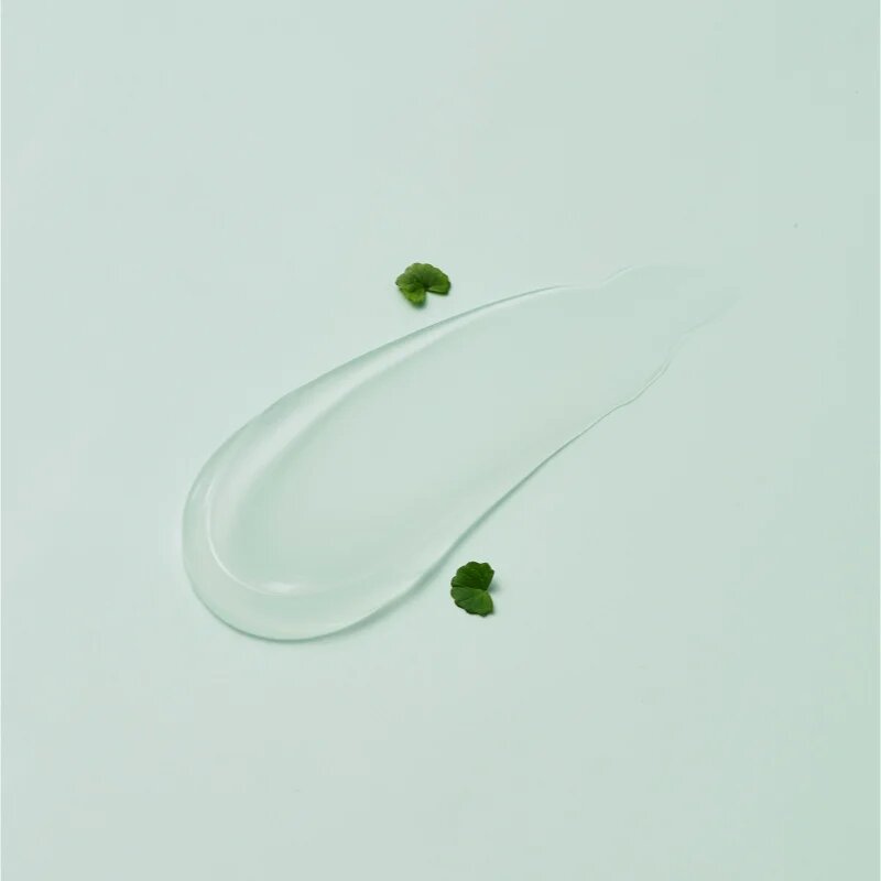 iUnik Centella Calming Gel Cream лек гел-крем за успокояване на кожата 60 мл.