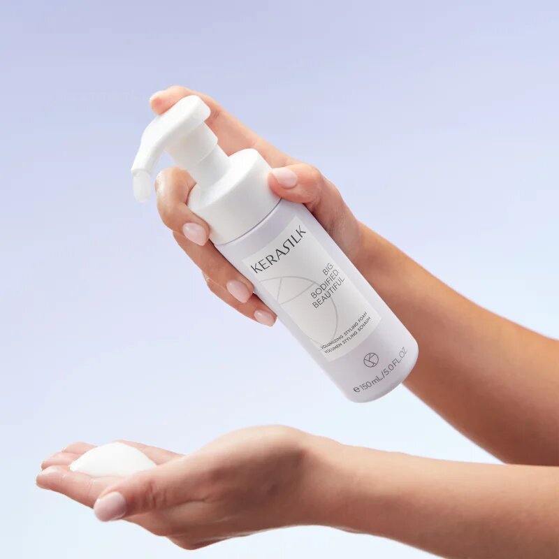 KERASILK Styling Volumizing Styling Foam стилизираща пяна за обем за всички видове коса 150 мл.