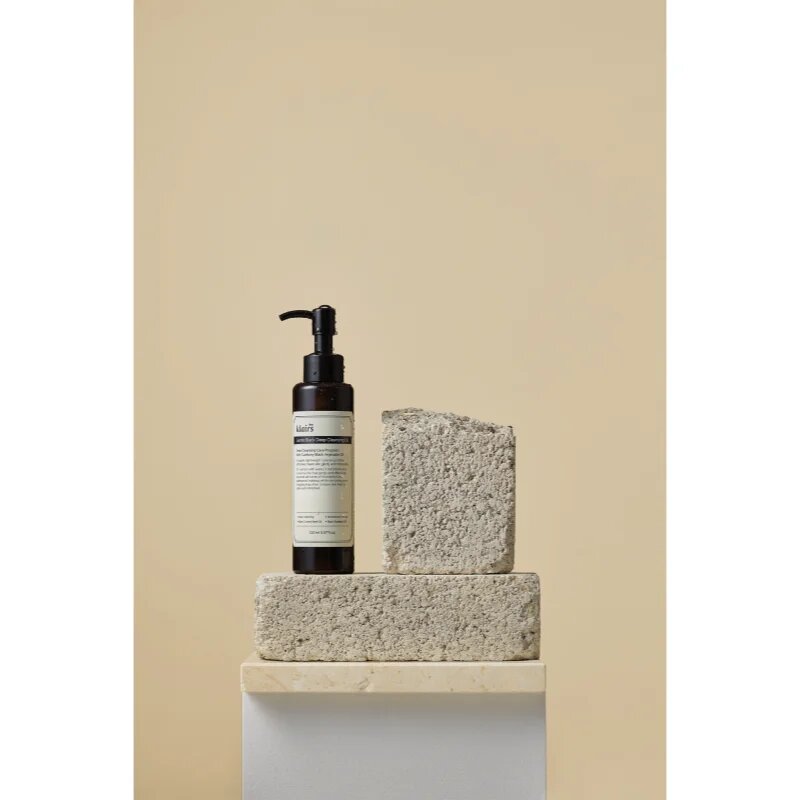 Klairs Gentle Black Deep Cleansing Oil дълбоко почистващо олио за мазна кожа 150 мл.