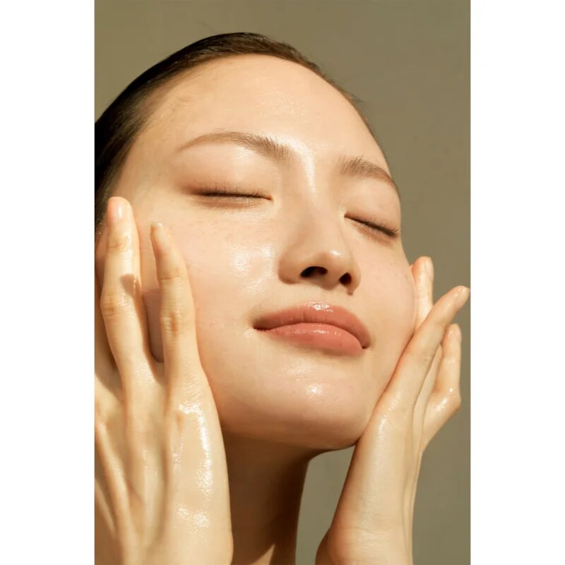 Klairs Gentle Black Fresh Cleansing Oil нежно почистващо олио за мазна кожа 150 мл.