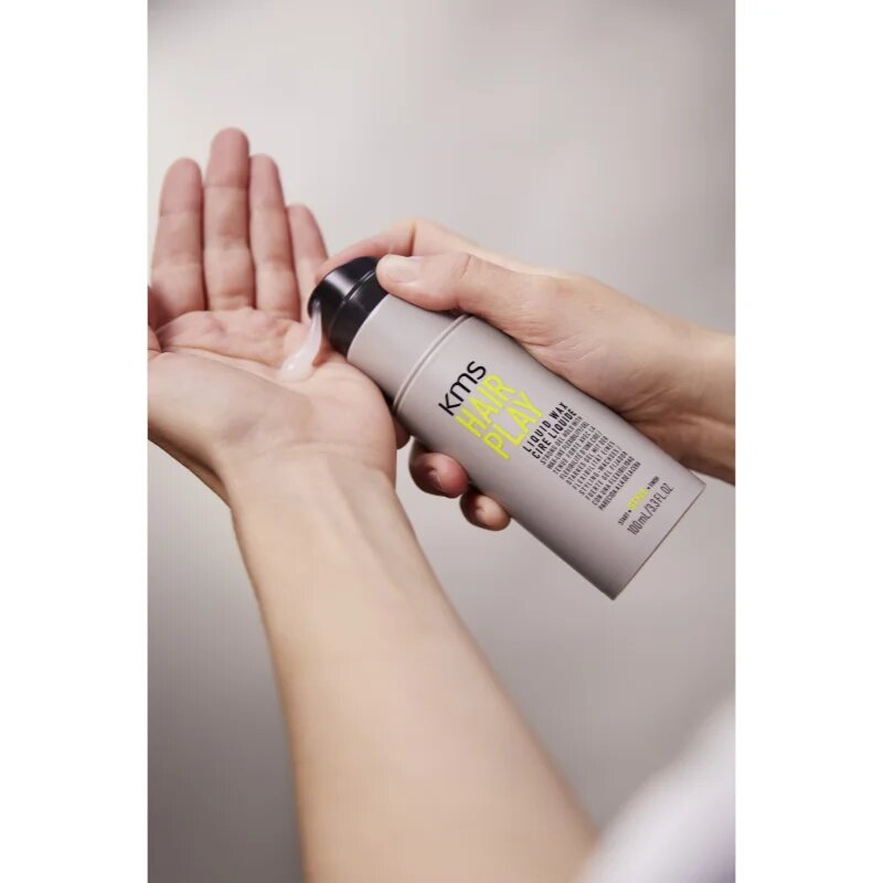 KMS Hair Play Liquid Wax восък за коса за фиксиране и оформяне 100 мл.