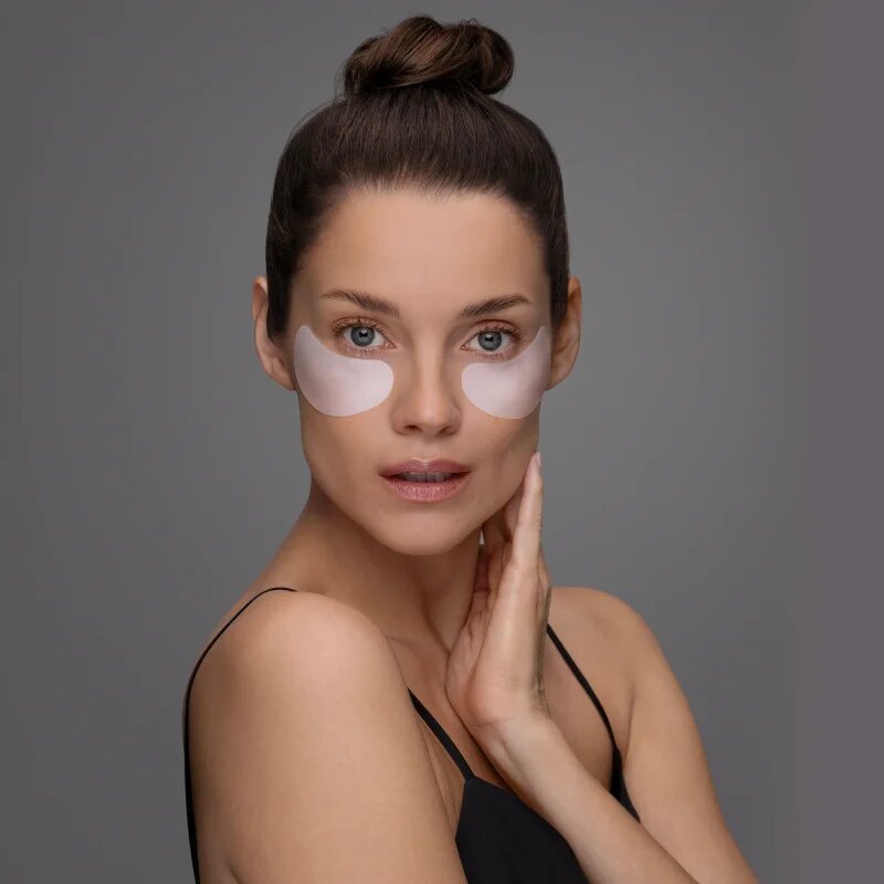 KORIKA Korean Heritage Ginseng & Marine Stem Cells Firming Eye Patch Mask стягаща маска за околоочната област 2 бр.