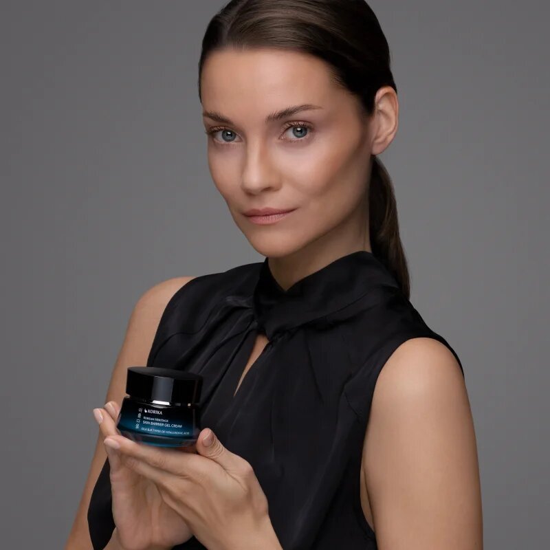 KORIKA Korean Heritage Silk & 8 Types of Hyaluronic Acid Skin Barrier Gel Cream хидратиращ и успокояващ гел крем 50 мл.