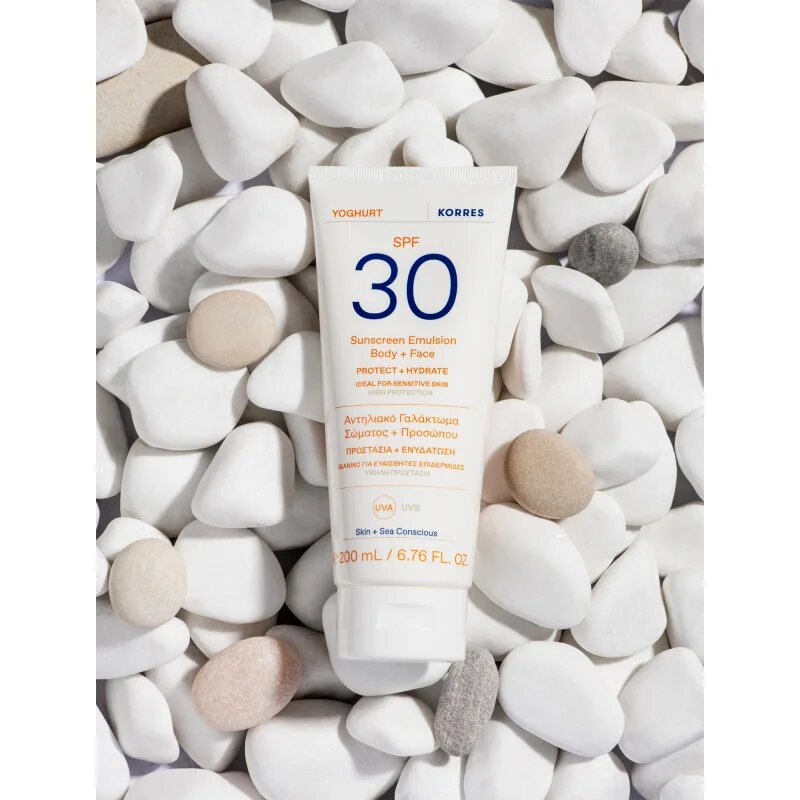 Korres Yoghurt Sunscreen лосион за слънце за лице и тяло SPF 30 200 мл.