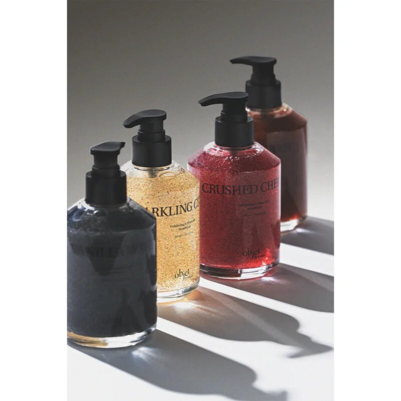 KUNDAL Objet Exfoliating & Waterfull Hand Wash ексфолиращ течен сапун за ръце с аромат Crushed Cherry 380 мл.