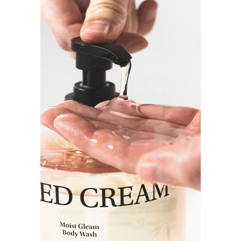 KUNDAL Objet Moist Gleam Body Wash парфюмиран душ гел за интензивна хидратация с аромат Naked Cream 450 мл.