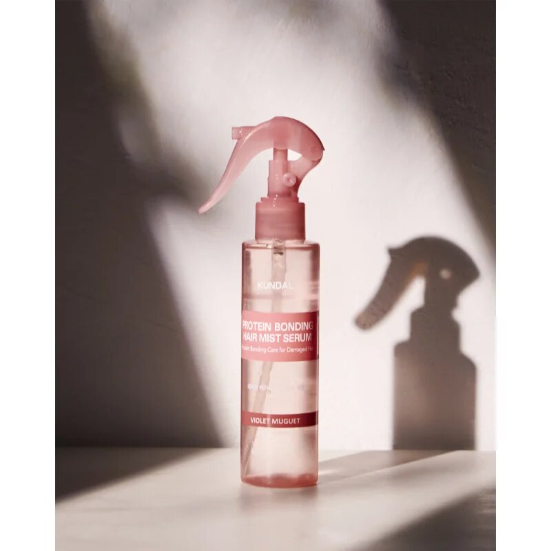 KUNDAL Protein Bonding Care Hair Mist Serum подсилващ и регенериращ серум за коса за суха и увредена коса с аромат Violet Muguet 150 мл.