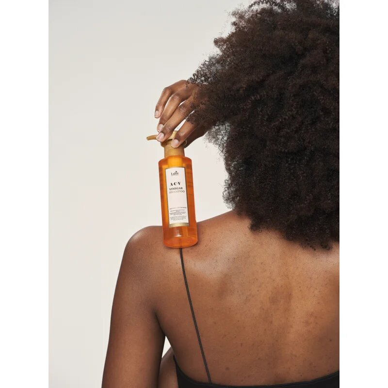 La'dor ACV Vinegar дълбоко почистващ шампоан за блясък и мекота на косата 150 мл.