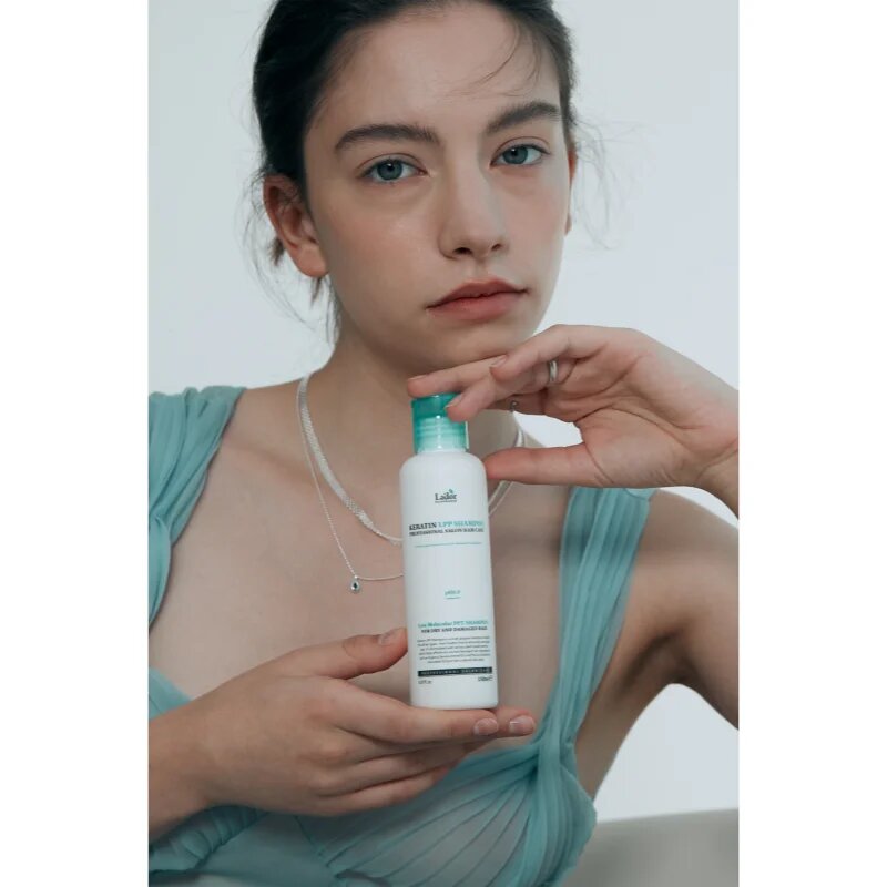 La'dor Keratin LPP кератинов регенериращ шампоан за подхранване и блясък 150 мл.